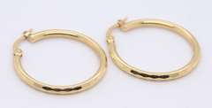 Nice Yellow Gold Small Hoop Earrings
