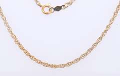 Simple Yellow Gold Rolo Chain Necklace