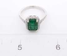 Excellent Emerald & Diamond Ring