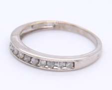 14KT White Gold Dimond Band