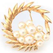 Vintage Yellow Gold Pearl Cluster Brooch
