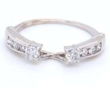 Incredibel White Gold 0.95ctw Diamond Wedding Set