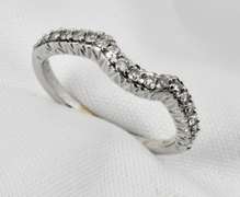 Useful 14k WG Guard Ring