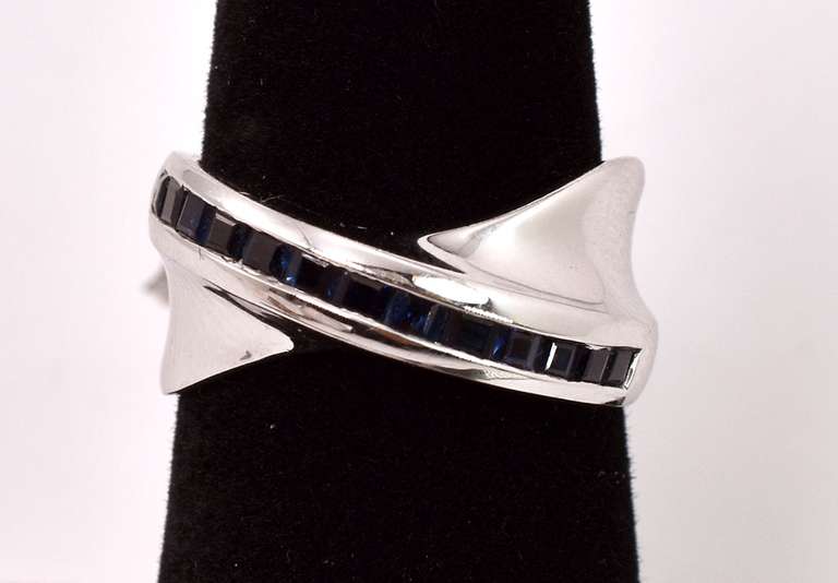 Stunning Sapphire Ring in 14K White Gold