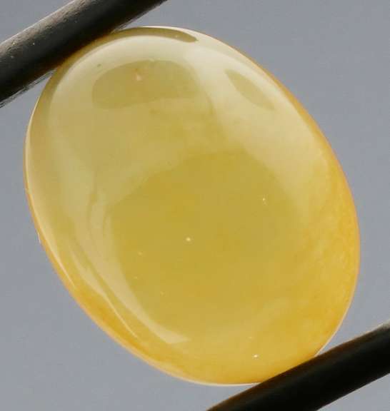Glistening 5.04ct honey gold unheated Fire Opal
