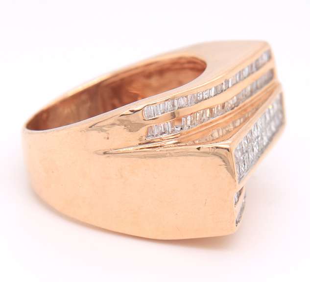 Great Yellow Gold Emerald and Princess Cut Diamond Gent's Ring