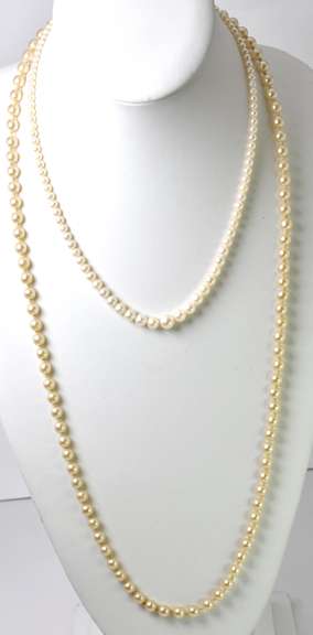 Set Of 2 Pearl Necklaces