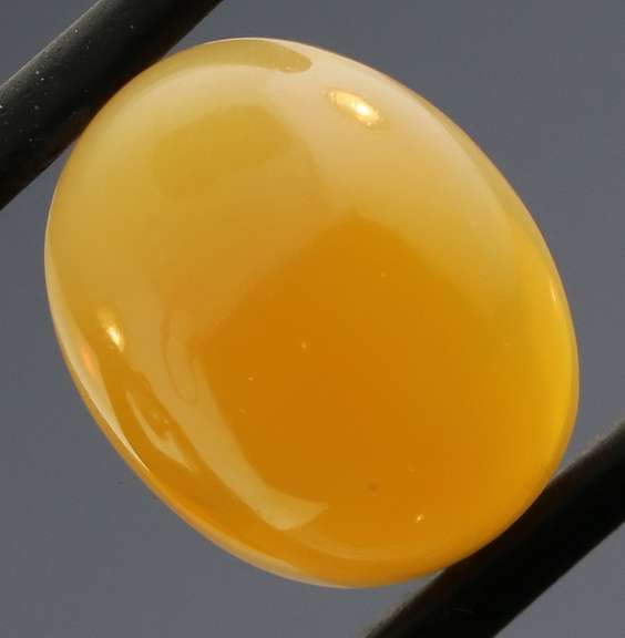 Gorgeous 5.01ct honey gold unheated Fire Opal