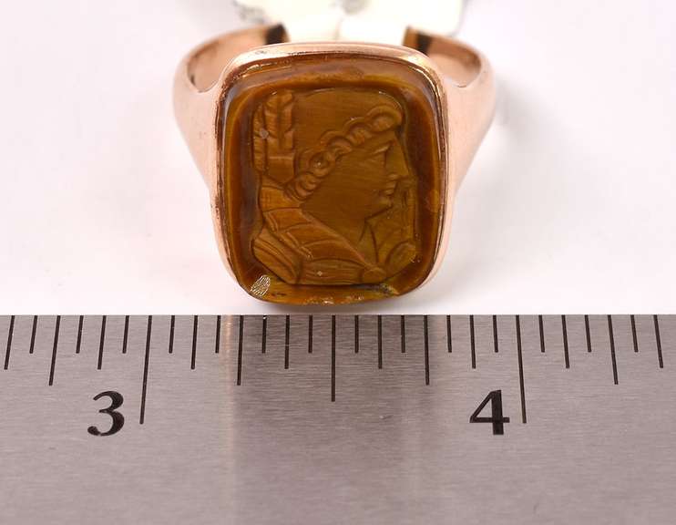 Elegant Tigers Eye Cameo Ring in Rose Gold