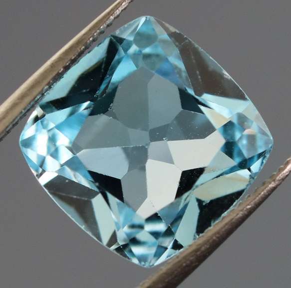 Vivid! 4.70ct cushion cut Swiss blue Topaz
