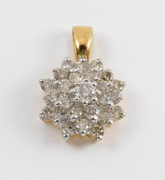 Sparkling 1 ct. Total Weight Dia. Cluster Pendant