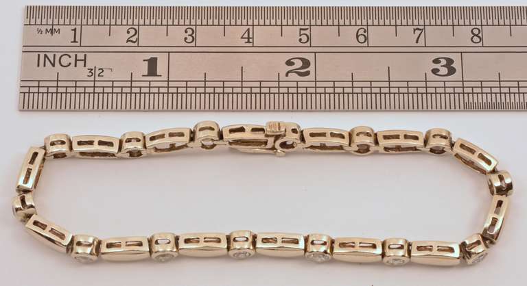 Pretty Bracelet with 1 Ct. of Diamonds