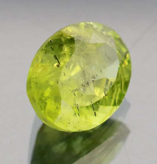 Large 3.29ct Burma green Peridot