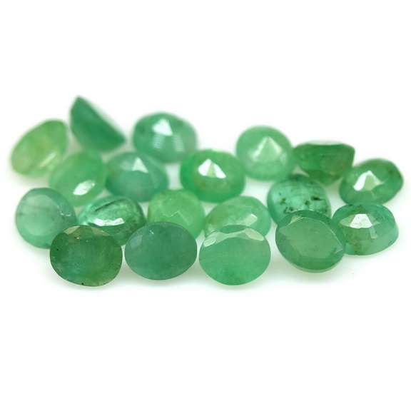 Heavy 7.86ct 37 piece oval cut Zambian Emerald set