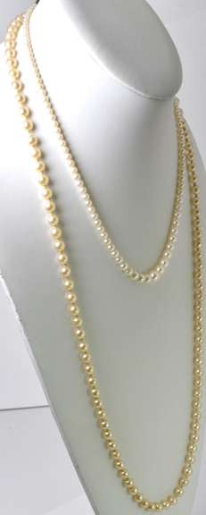 Set Of 2 Pearl Necklaces