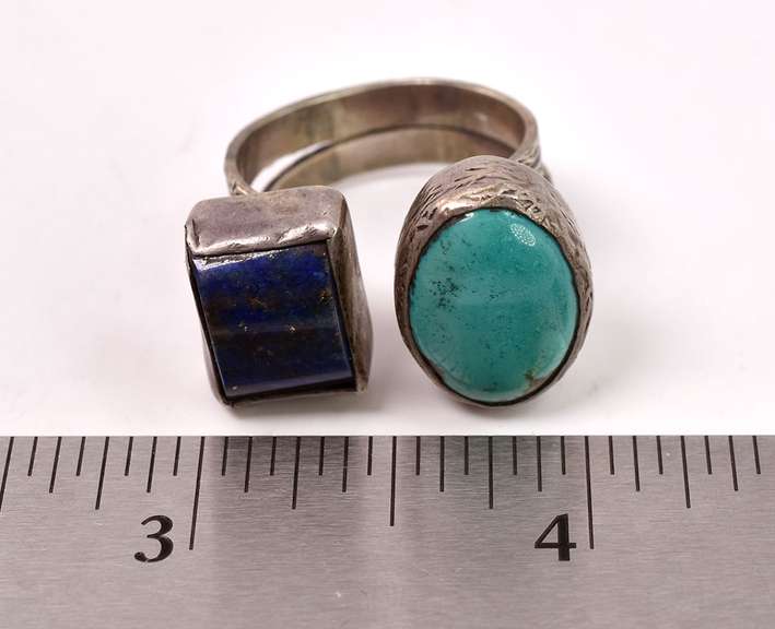 Tasteful 4.17CTS Lapis & 4.96CTS Turquoise Ring in Sterling Silver