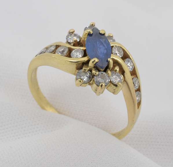 Tasteful Marquise Sapphire & Diamond Ring