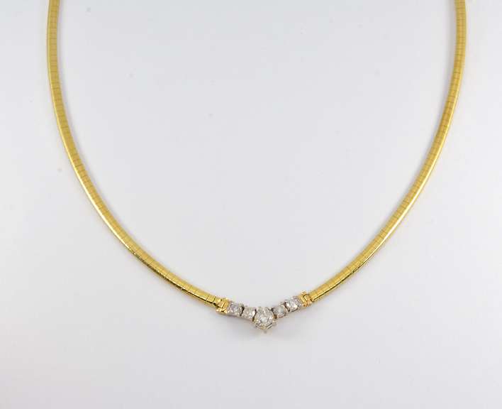Stylish 5 Diamond Necklace