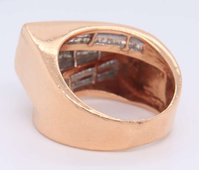 Great Yellow Gold Emerald and Princess Cut Diamond Gent's Ring