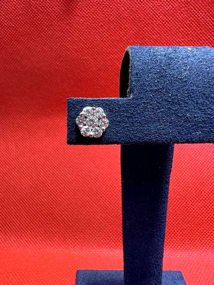 14K WHITE GOLD SCREW BACKS EARRINGS WITH 0.75 OF DIAMOND