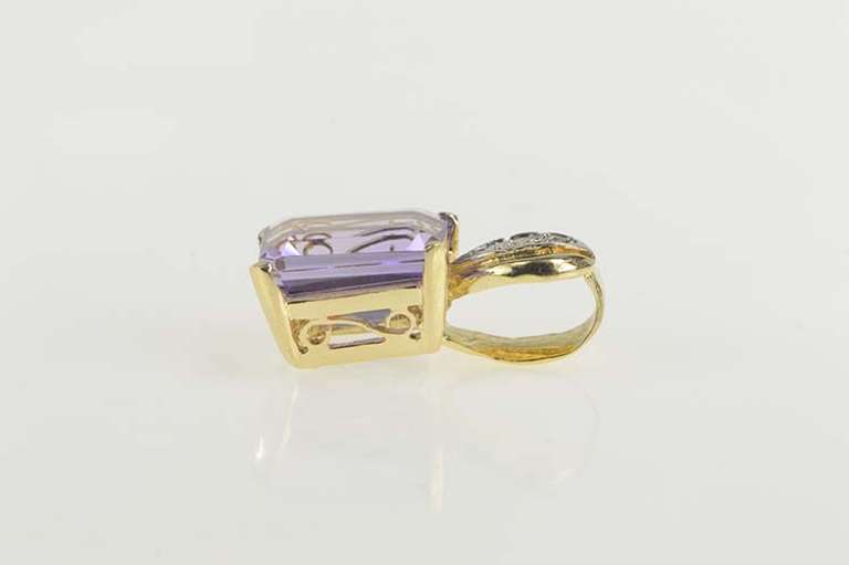 14K Yellow Gold Emerald Cut Amethyst Diamond Classic Pendant