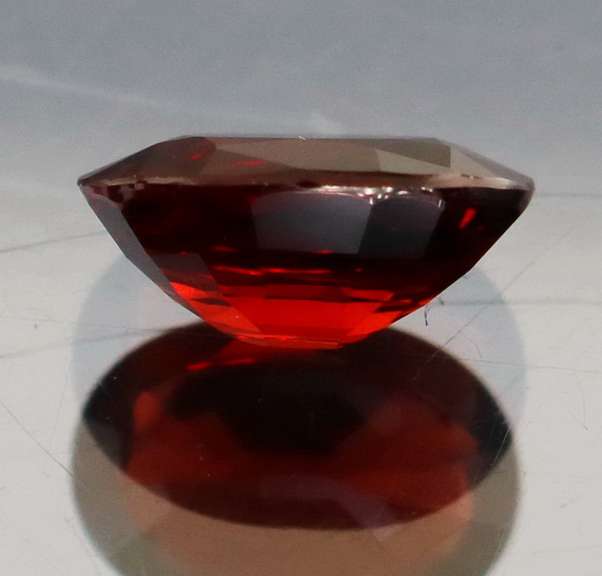 Top black cherry red 2.05ct Rhodolite Garnet