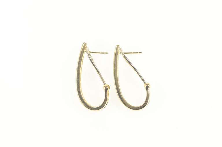 14K Yellow Gold 1.00 Ctw VVS Baguette Diamond Oval Hoop Earrings