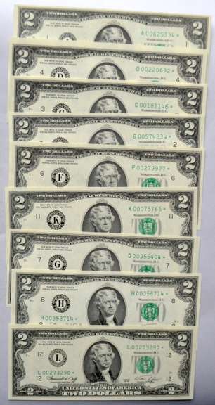 9 CH CU $2 1976 Star Notes
