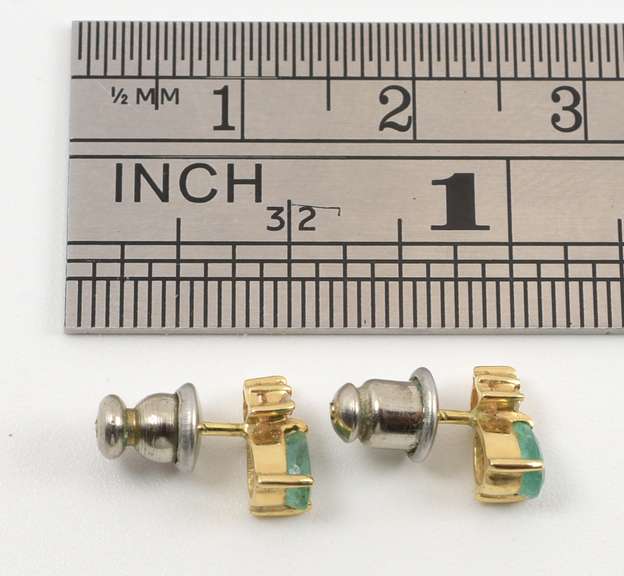 Lovely Pear Shaped Emerald Earrings