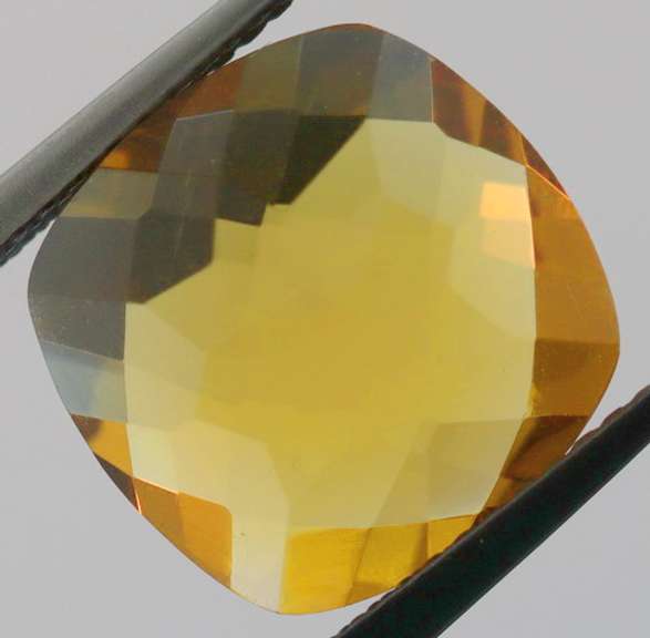 Impressive 5.23ct checker top Citrine