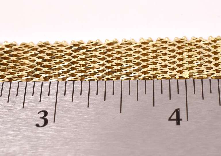Lovely Heavy Mesh Bracelet in 14K Yellow Gold