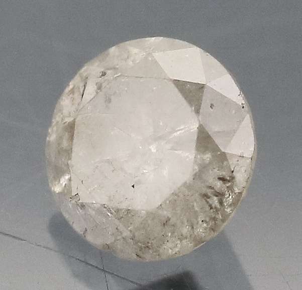 Elegant .40ct bright silver Diamond solitaire