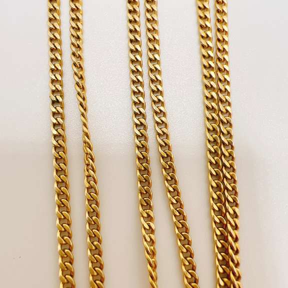 14kt Solid Yellow Gold Chain Necklace