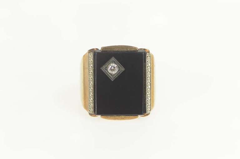 10K Yellow Gold Art Deco Ornate Black Onyx Diamond Accent Ring