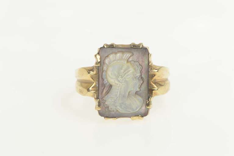 10K Yellow Gold Carved Mother of Pearl Two Face Couple Cameo Ring