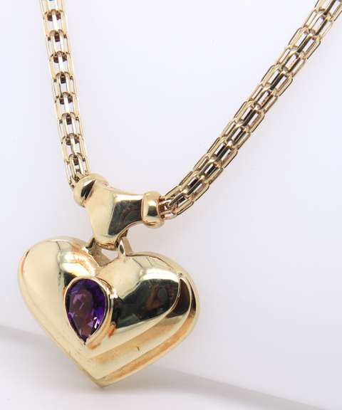 Pleasing Yellow Gold Pear Shaped Amethyst High Polished Heart Shaped Pendant Necklace