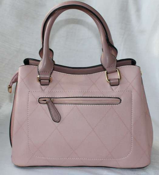 Fine Leather Bag with Designer look