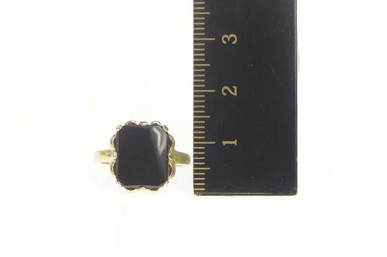 10K Yellow Gold Squared Retro Black Onyx Scalloped Statement Ring