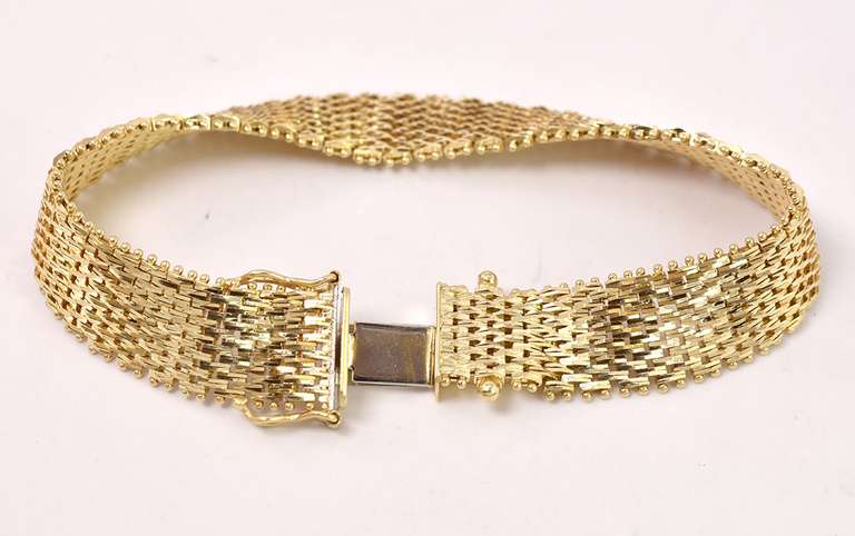 Lovely Heavy Mesh Bracelet in 14K Yellow Gold