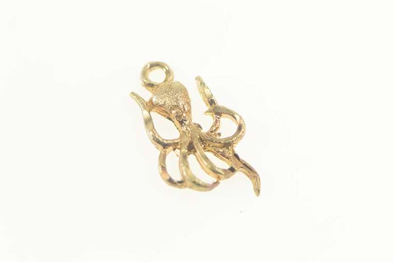 14K Yellow Gold Squid Octopus Ocean Animal Sea Marine Life Pendant
