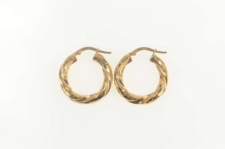 18K Rose Gold Grooved Twist Geometric Puffy Hoop Earrings