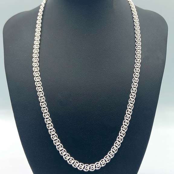 Lovely Hand-Made Silver Heart Chain Necklace