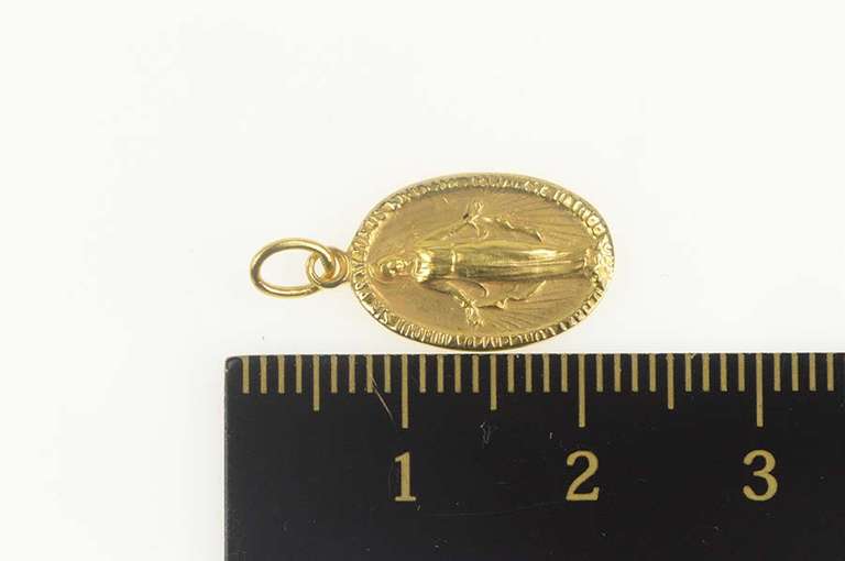 14K Yellow Gold Christian Virgin Mary Jesus Christ Faith Charm/Pendant
