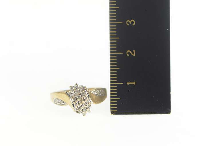10K Yellow Gold 0.25 Ctw Diamond Cluster Bypass Statement Ring
