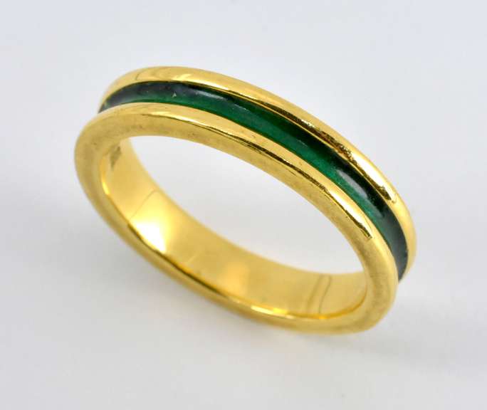 Practical 18k Stackable Band with Green Enamel