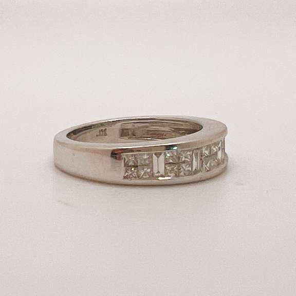 14kt White Gold & Diamond Band Ring