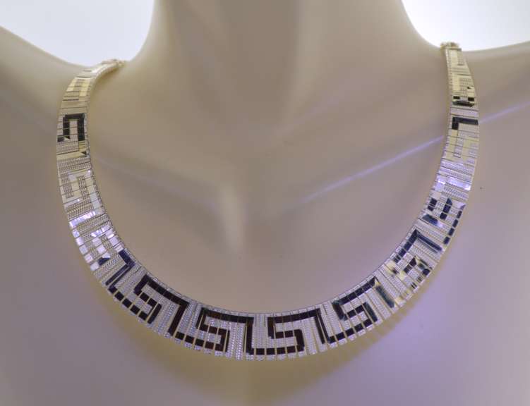 Italian JCM Reversable Herringbone Chain Necklace
