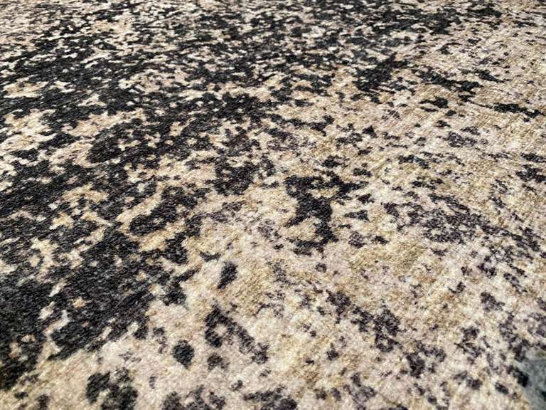 Magnificent Modern Rug 5x8