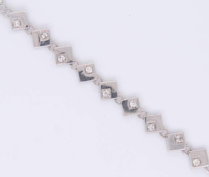 Dazzling White Gold Diamond Bracelet