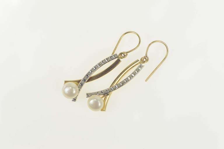 14K Yellow Gold Pearl Two Tone Curvy Criss Cross Dangle Earrings
